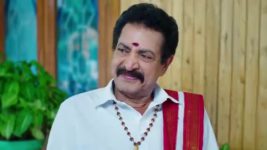 Vantalakka S01E102 Rajini Gains Ramakotayya's Trust Full Episode