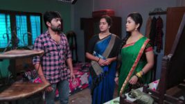 Vantalakka S01E44 Varalakshmi Makes a Living Full Episode