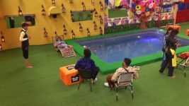 Bigg Boss Telugu (Star Maa) S08 E40 Day 39: Staff vs the Guests