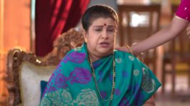 Gharo Ghari Matichya Chuli S01 E196 Aishwarya Urges Sarang to Assist