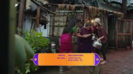 Laxmichya Paaulanni S01 E239 Kala Mocks Advait