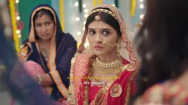 Durga Atoot Prem Kahani S01 E36 Vikram to invite Durga