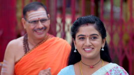 Paape Maa Jeevana Jyothi S01 E1070 Kutti Is Joyful