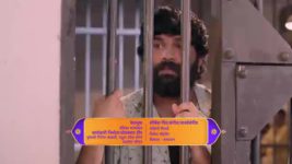 Sadhi Mansa S01 E175 Meera Assures Satyajeet's Release