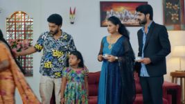 Karthika Deepam S02 E192 Parijatham Demands Answers