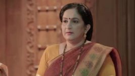 Lagnachi Bedi S01 E874 Vinayak Denies Forgiving Madhurani