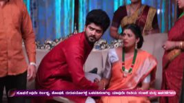 Lakshmi Baramma S02 E489 Keerthi confronts Kaveri