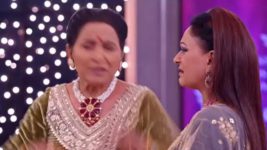 Parineeti (Colors tv) S01 E923 Ambika feels suspicious