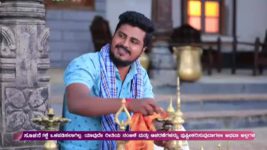 Shreegowri S01 E205 Appu meets with an accident