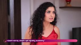 Lakshmi Baramma S02 E481 Lakshmi's firm decis